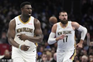 他在中圈附 他在中圈附